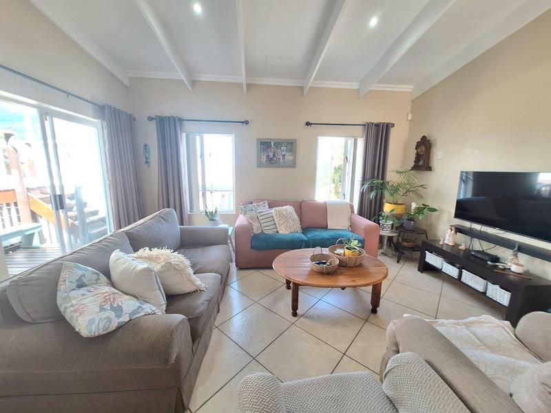 3 Bedroom Property for Sale in Fraaiuitsig Western Cape